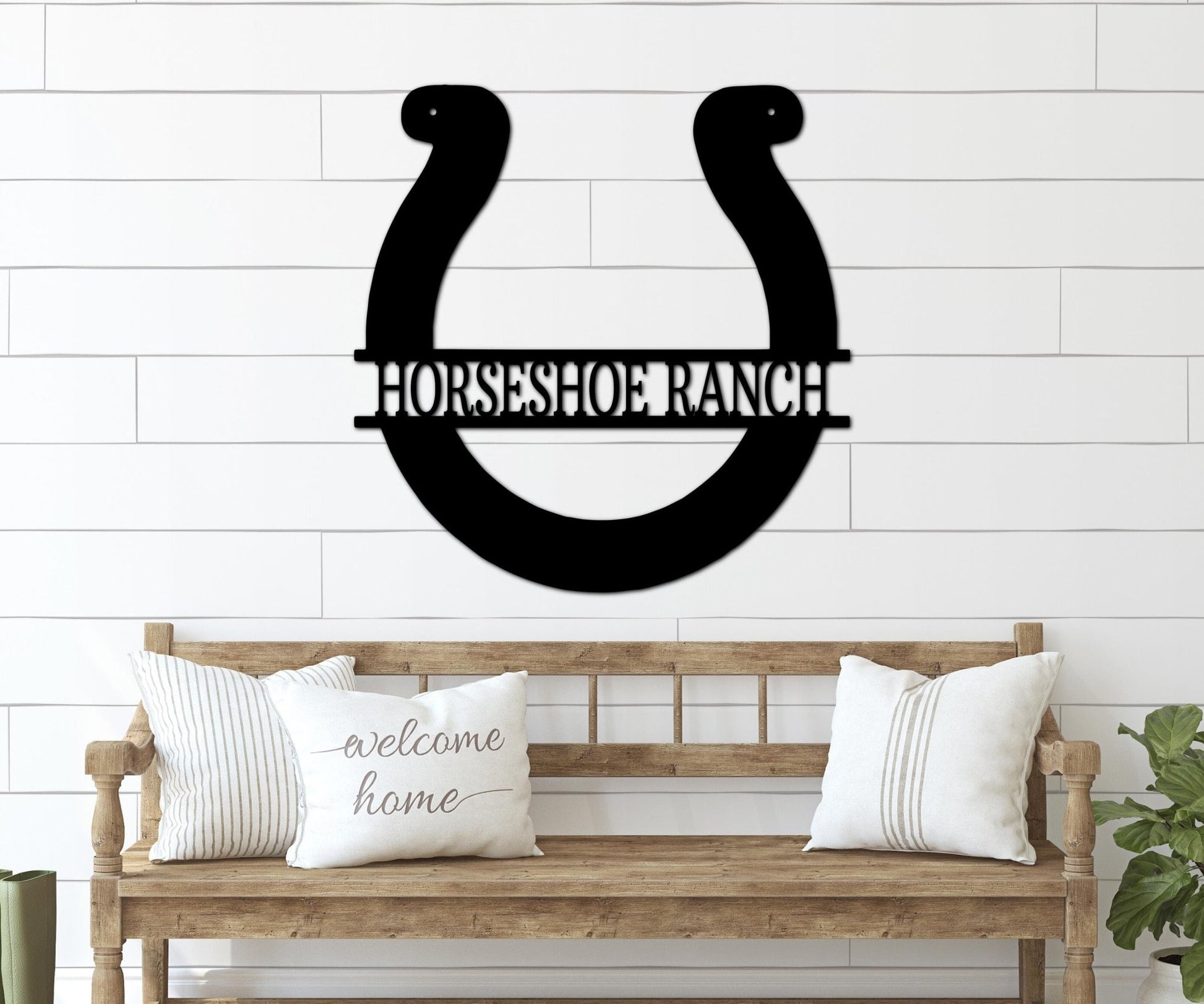 Simple Horseshoe Metal Wall Art - Horse Ranch Decor - Farmhouse Name Sign - Stylinsoul